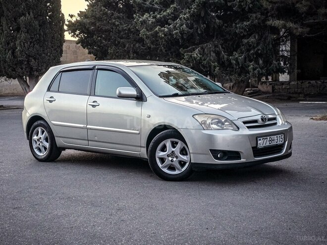 Toyota Corolla 2006, 265,000 km - 1.4 l - Bakı