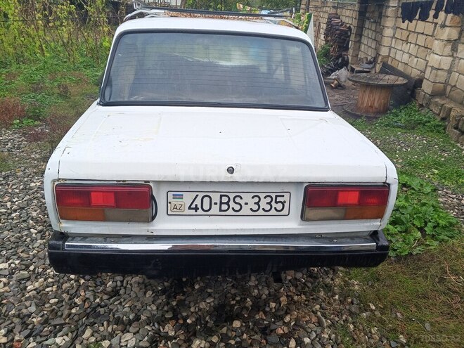 LADA (VAZ) 2105 1988, 98,000 km - 1.5 l - Quba