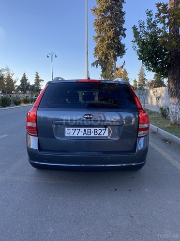 Kia Ceed 2011, 235,000 km - 1.6 l - İmişli