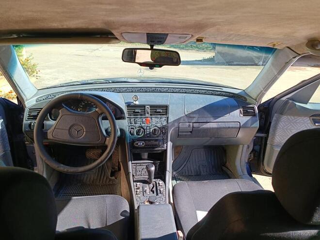 Mercedes C 200 1995, 474,756 km - 2.0 l - Tovuz