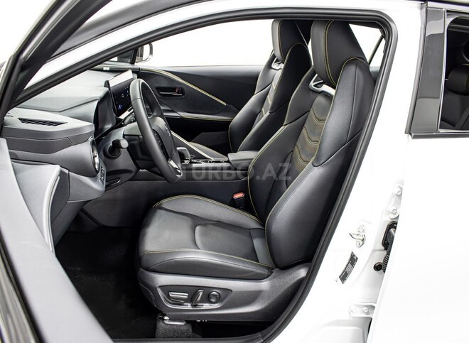 Toyota C-HR 2024, 0 km - 2.0 л - Bakı