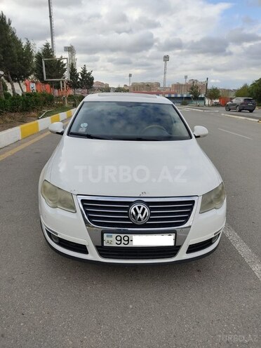 Volkswagen Passat 2009, 298,000 km - 1.8 л - Bakı