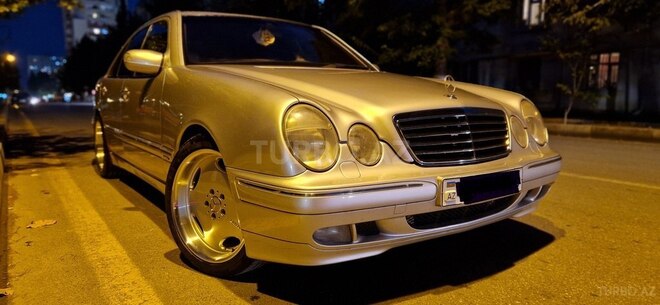 Mercedes E 320 2000, 252,000 km - 3.2 l - Bakı