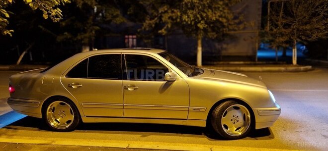 Mercedes E 320 2000, 252,000 km - 3.2 l - Bakı