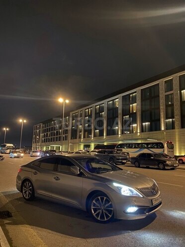 Hyundai Grandeur 2015, 190,000 km - 2.2 l - Bakı