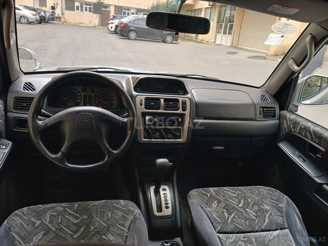Mitsubishi Pajero io 1999, 356,000 km - 1.8 l - Bakı