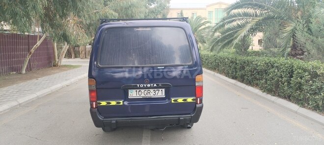 Toyota HiAce 1990, 327,000 km - 2.5 l - Sumqayıt