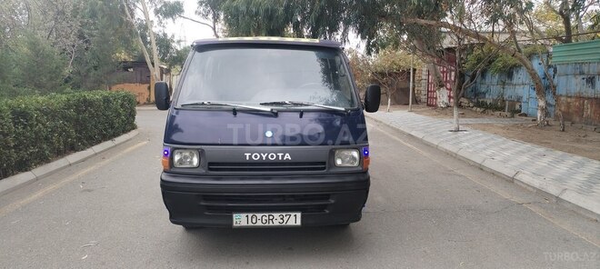 Toyota HiAce 1990, 327,000 km - 2.5 l - Sumqayıt