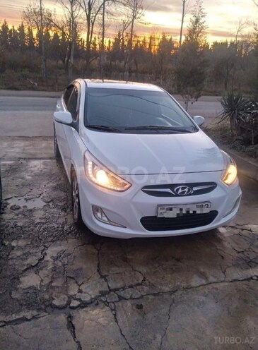 Hyundai Accent 2013, 115,000 km - 1.6 l - Bakı