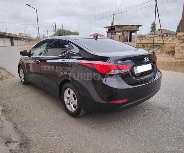 Hyundai Elantra 2015, 99,000 km - 1.8 l - Bakı