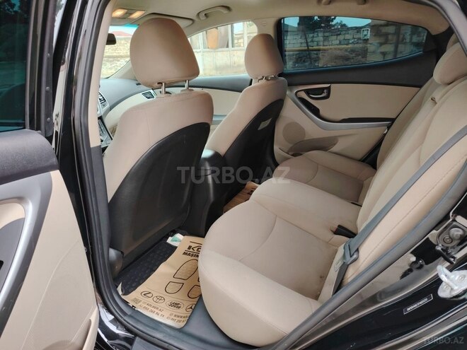 Hyundai Elantra 2015, 99,000 km - 1.8 l - Bakı