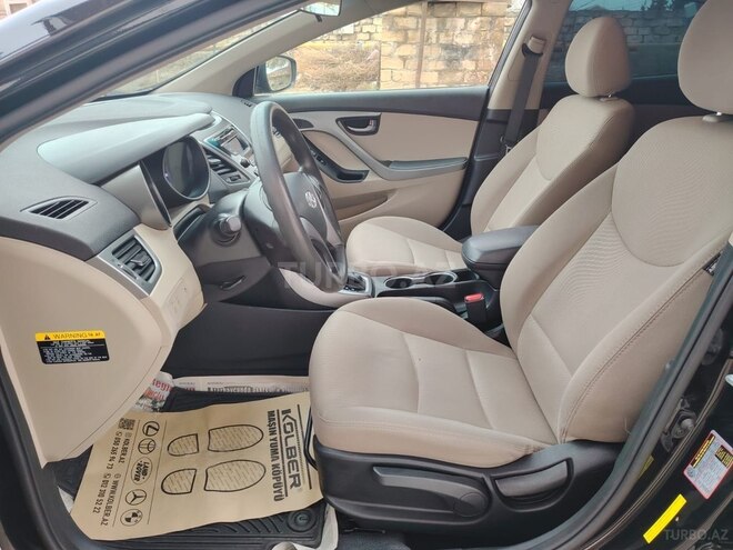 Hyundai Elantra 2015, 99,000 km - 1.8 l - Bakı
