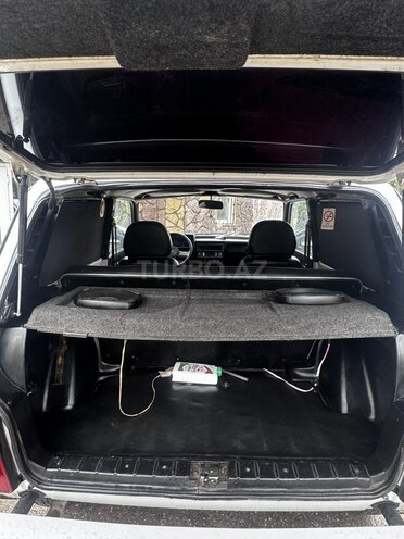LADA (VAZ) Niva 2004, 100,000 km - 1.7 l - Bakı