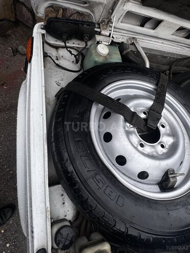 LADA (VAZ) Niva 2004, 100,000 km - 1.7 l - Bakı