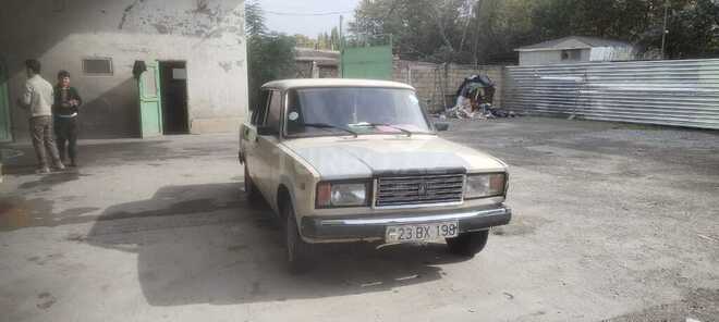 LADA (VAZ) 2107 1992, 75,000 km - 1.6 l - Ucar