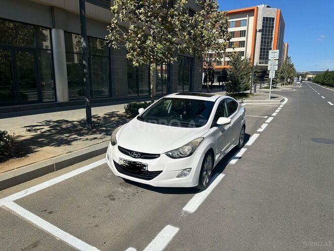 Hyundai Elantra 2013, 140,000 km - 1.6 l - Bakı