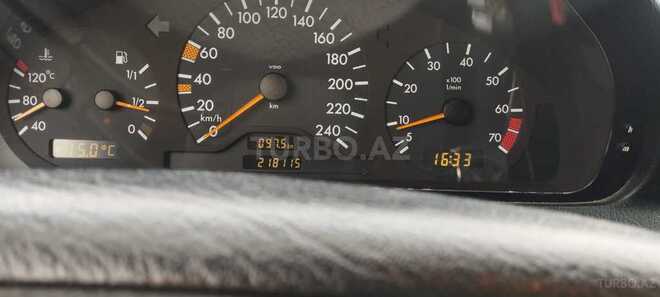 Mercedes C 180 1999, 218,115 km - 1.8 l - Bakı
