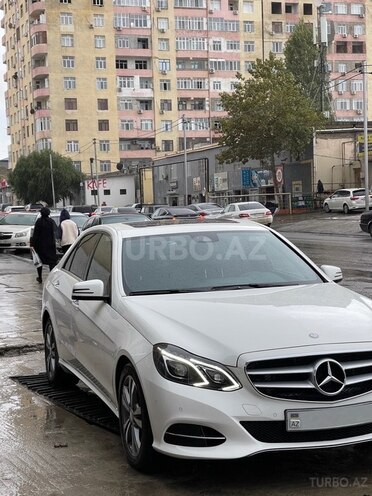 Mercedes E 220 d 2015, 94,000 km - 2.2 л - Bakı