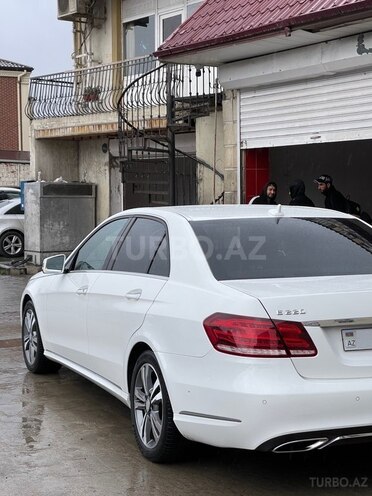 Mercedes E 220 d 2015, 94,000 km - 2.2 л - Bakı