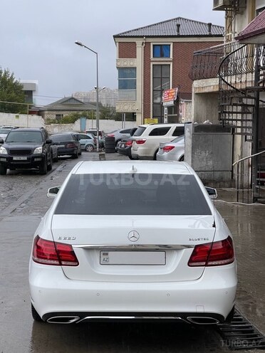 Mercedes E 220 d 2015, 94,000 km - 2.2 л - Bakı