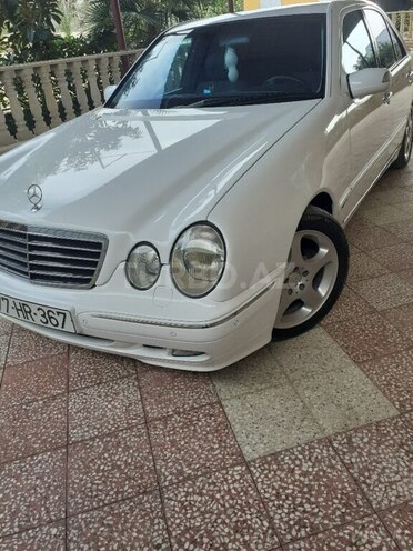 Mercedes E 240 2001, 250,000 km - 2.4 l - Cəbrayıl