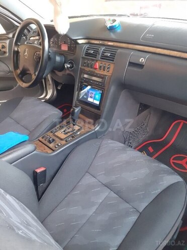 Mercedes E 240 2001, 250,000 km - 2.4 l - Cəbrayıl