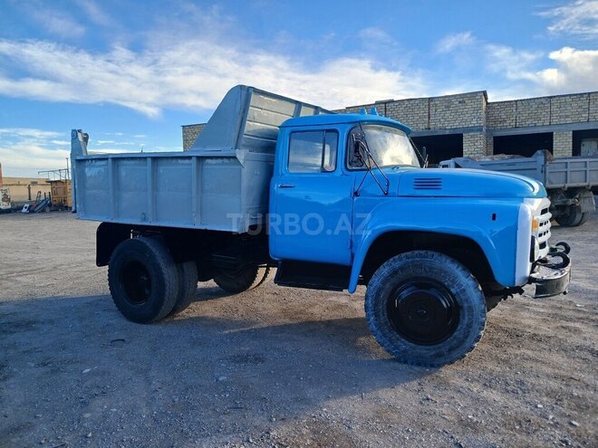 ZIL 130-11