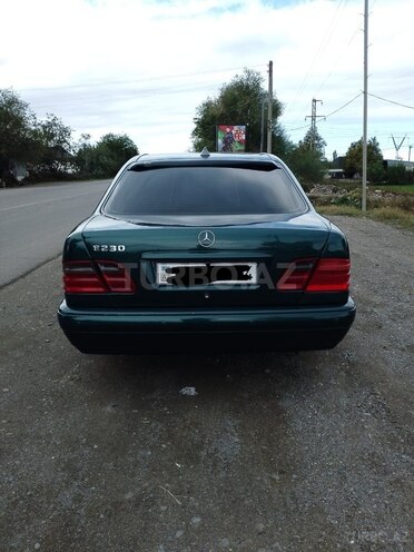 Mercedes E 230 1997, 432,000 km - 2.3 l - Şəmkir