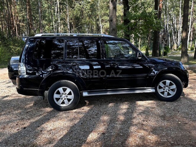 Mitsubishi Pajero 2008, 140,000 km - 3.0 l - Quba
