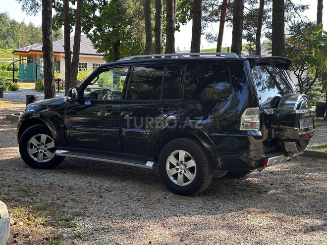 Mitsubishi Pajero 2008, 140,000 km - 3.0 l - Quba