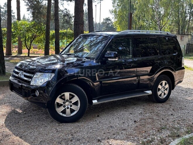 Mitsubishi Pajero 2008, 140,000 km - 3.0 l - Quba