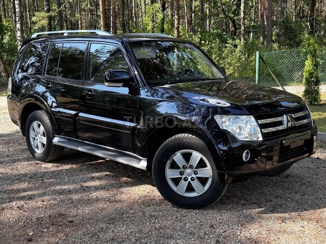 Mitsubishi Pajero 2008, 140,000 km - 3.0 l - Quba