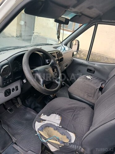 Ford Transit 1999, 240,000 km - 2.4 l - Ucar