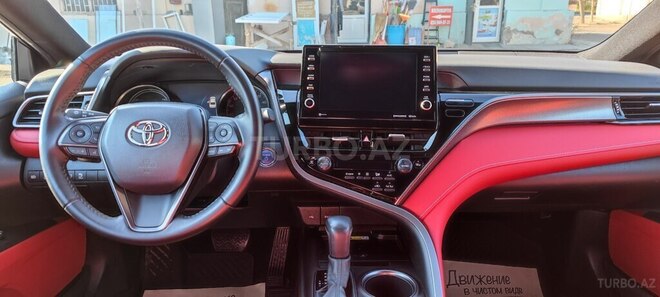 Toyota Camry-11