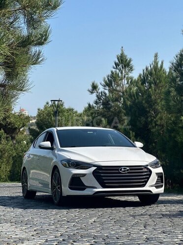 Hyundai Elantra 2016, 175,418 km - 1.6 l - Şəmkir