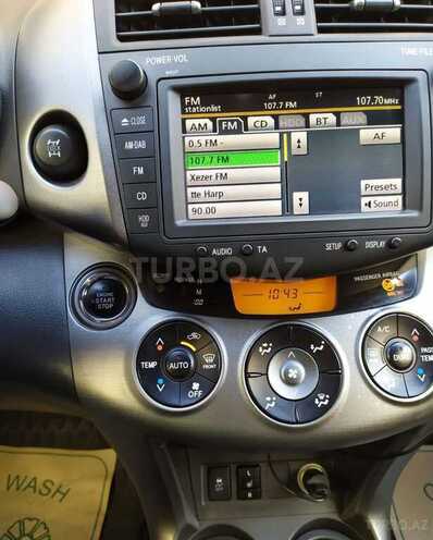 Toyota RAV4 2011, 178,000 km - 2.0 l - Bakı