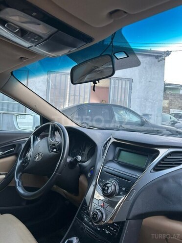 Hyundai Azera 2012, 28,000 km - 2.4 л - Bakı