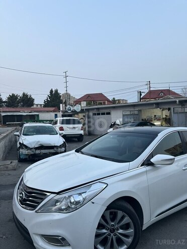 Hyundai Azera 2012, 28,000 km - 2.4 л - Bakı