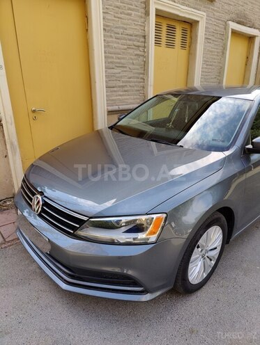 Volkswagen Jetta-3