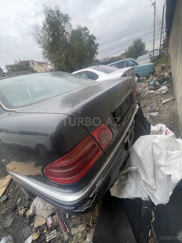 Mercedes E 230 1995, 245,000 km - 2.3 l - Sumqayıt