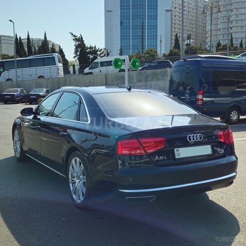 Audi A8 2013, 165,200 km - 4.0 l - Bakı