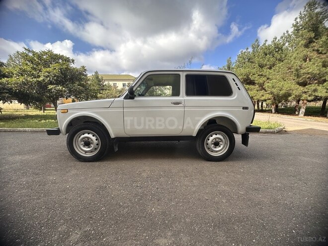 LADA (VAZ) Niva 2008, 360,000 km - 1.7 l - Göygöl