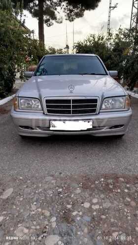Mercedes C 180 1998, 369,157 km - 1.8 l - Xudat