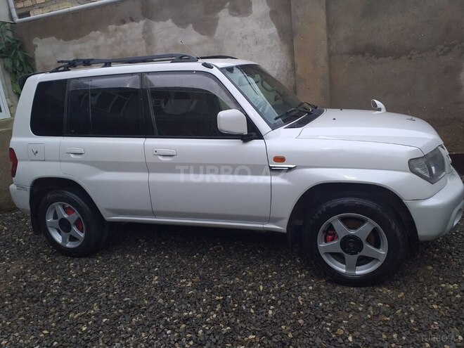 Mitsubishi Pajero io 2002, 315,171 km - 2.0 l - Bakı