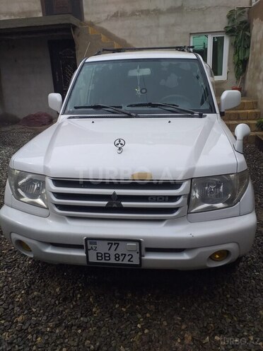 Mitsubishi Pajero io 2002, 315,171 km - 2.0 l - Bakı