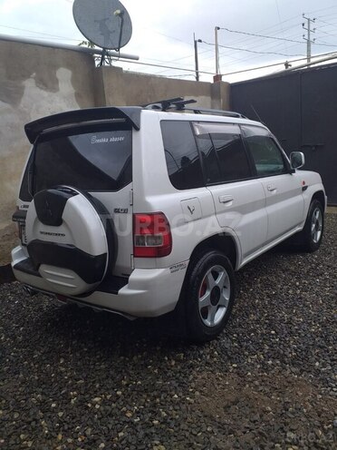 Mitsubishi Pajero io 2002, 315,171 km - 2.0 l - Bakı