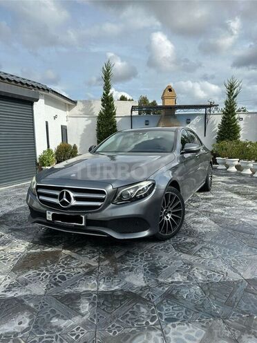 Mercedes E 220 d 2016, 234,000 km - 2.0 l - Bakı