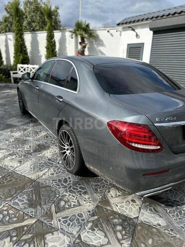 Mercedes E 220 d 2016, 234,000 km - 2.0 l - Bakı