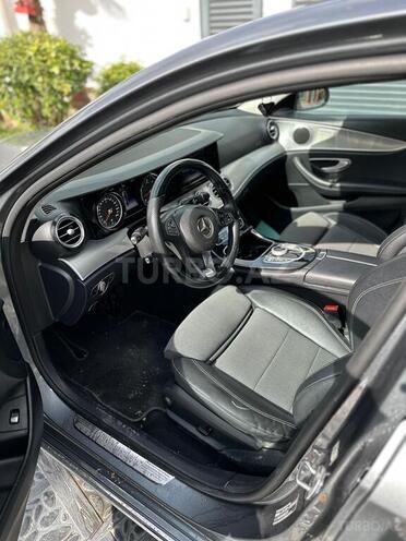 Mercedes E 220 d 2016, 234,000 km - 2.0 l - Bakı
