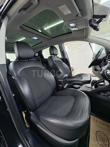 Hyundai ix35 2013, 197,000 km - 2.0 l - Bakı